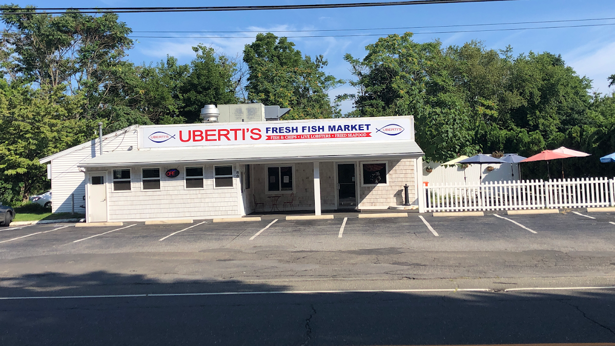 Uberti's Fish Market